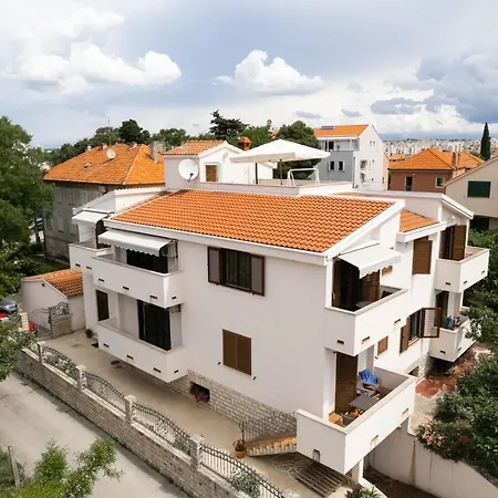 Apartment Zadar Apartamento *