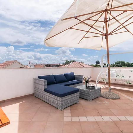 Apartment Zadar アパート